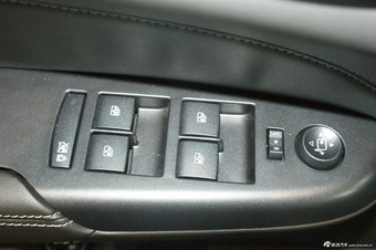 2013款凯迪拉克SRX