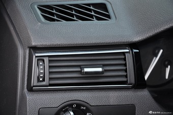 2015款观致3都市SUV 1.6T自动炫动派