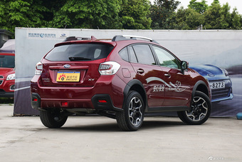 2016款斯巴鲁XV 2.0L自动舒适导航版