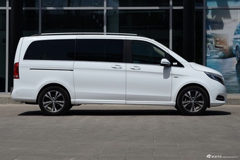 2016款奔驰V级 V260 2.0T自动尊贵版