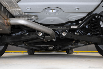 2015款艾瑞泽7 1.5T手动致领版