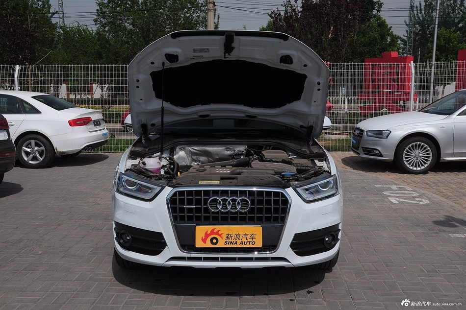 2015款奥迪Q3 40TFSI quattro豪华型
