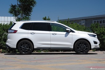 2015款锐界2.7T GTDi四驱运动型