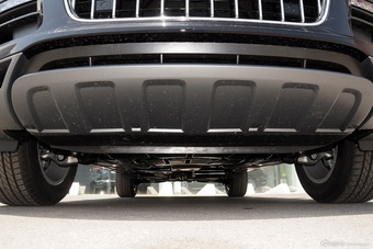 2015款奥迪Q7 35TFSI进取型