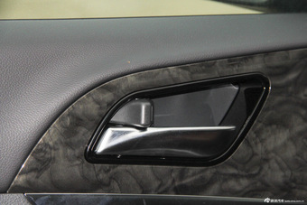 2016款比亚迪S7 2.0T自动旗舰型Plus