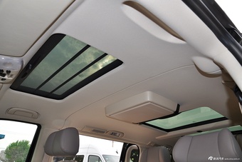 2014款唯雅诺3.5L卓越版