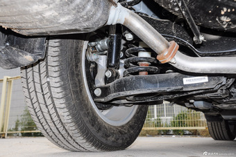 2015款科帕奇2.4L自动7座两驱城市版