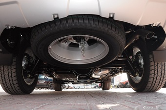 2015款哈弗H5智尊版4G63 2.0T手动两驱精英版