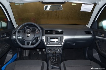 2015款朗逸1.6L自动风尚版图片