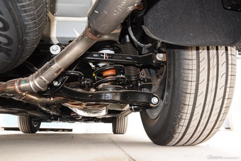 2015款全新胜达2.4L自动两驱GLS