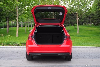 2015款奥迪A3 Sportback e-tron运动型