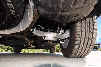 2015款锐界2.0T GTDi两驱精锐型