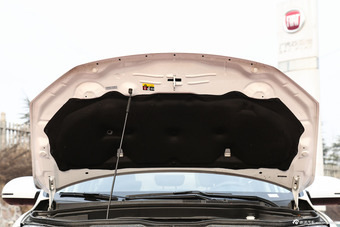 2015款哈弗H6运动版1.5T自动两驱豪华型