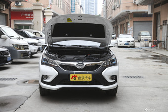 2016款比亚迪宋1.5TI手动尊贵型图片