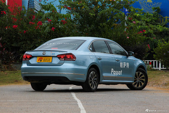 2014款帕萨特1.4T DSG蓝驱版