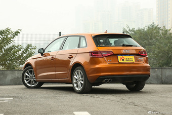 2015款奥迪A3 Sportback 1.8T自动40TFSI豪华型