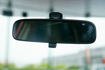 2013款花冠1.6L自动豪华版