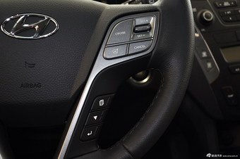 2013款全新胜达2.4L自动两驱GLS