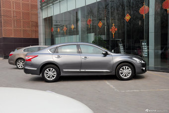 2013款天籁高清到店实拍