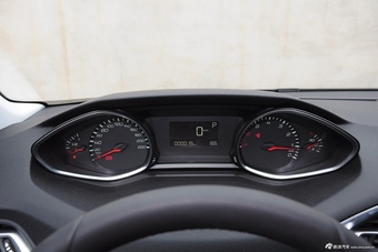 2015款东风标致308S 1.6T自动劲驰版