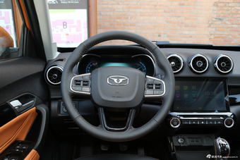 2016款凯翼X3 1.6L手动智联V版