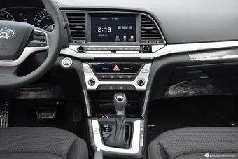 2016款领动 1.6L自动智炫精英型