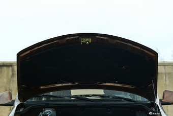 2014款五菱宏光S 1.5L 手动标准型