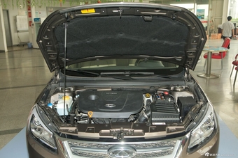 2013款艾瑞泽7 1.6CVT致尚版