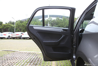 2014款宝来1.6L自动舒适型