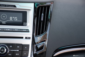 2016款比亚迪e5豪华型