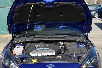 2016款福克斯RS 2.3T运动版图片