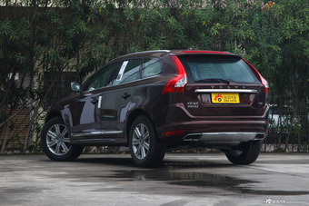 2016款沃尔沃XC60 2.0T自动 T5智远版