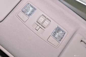 2013款马自达6 2.0L自动时尚型