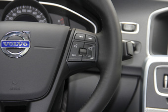 2016款沃尔沃S60L 1.5T自动 T3智行版