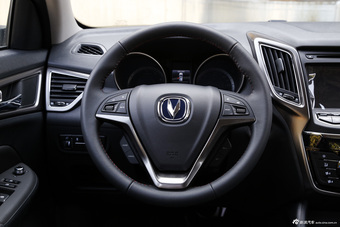 2014款长安CS75 1.8T自动精英型国5