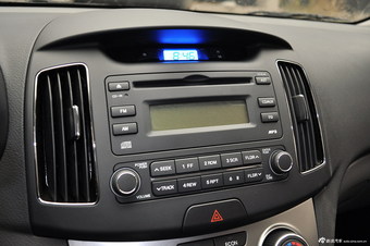 2011款悦动1.6L手动舒适型