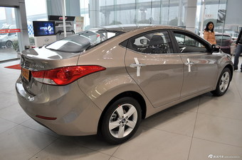 2013款朗动1.6L自动领先型