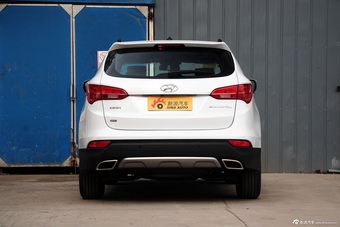 2015款全新胜达2.4L自动两驱GLS