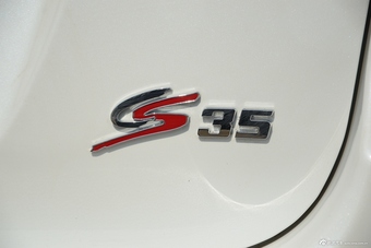 2016款CS35 1.6L自动豪华型国IV