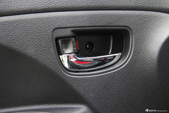 2014款力帆X50 1.5L手动豪华型