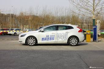 2015款沃尔沃V40到店实拍