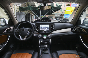 2016款比亚迪宋1.5TI手动尊贵型图片