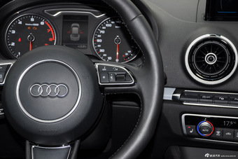 2015款奥迪A3 Limousine 1.4T自动35TFSI 300万纪念乐享版