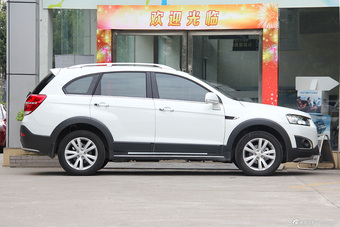 2015款科帕奇2.4L自动7座四驱旗舰版