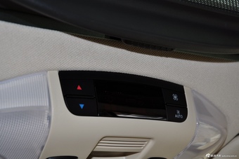 2014款唯雅诺3.5L卓越版