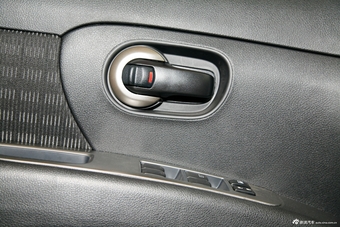 2013款骊威劲锐1.6XL CVT舒适版