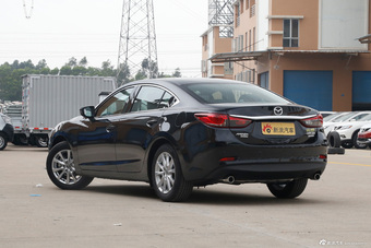 2015款阿特兹2.0L自动蓝天豪华版