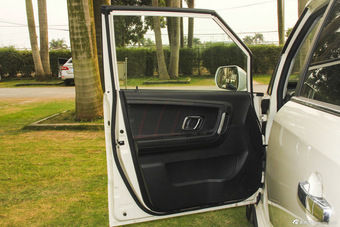 2015款中兴GX3 1.5L手动精英版