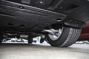 2015款沃尔沃XC90 2.0T自动 T6智逸版5座