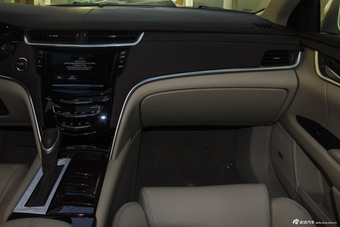 2016款凯迪拉克XTS 2.0T自动28T技术型